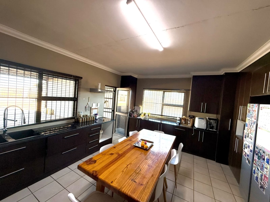 13 Bedroom Property for Sale in Bainsvlei Free State